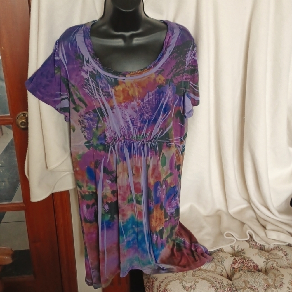 STYLE & CO. top, cap sleeve, empire waist, stretchy. Sz L